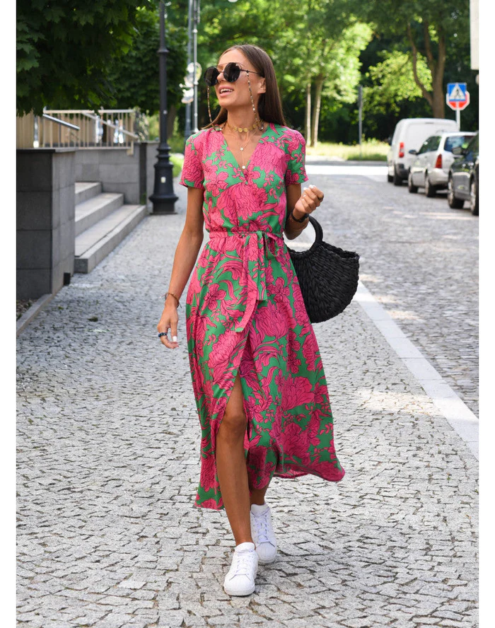 Women's - Elegant Dress - Comfortable Fabric - Perfect for Any Occasion