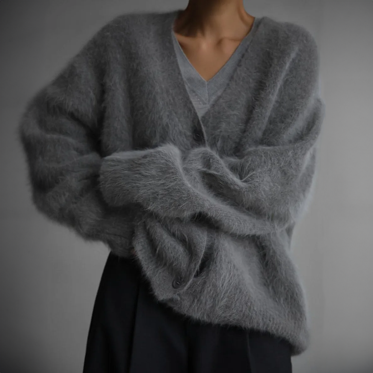 Women's - Oversized Cardigan - Soft Mohair - Button Closure - Cosy Chic Knitwear for Everyday Style