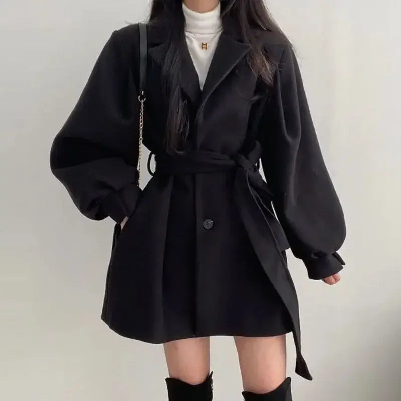 Women's - Trench Coat with Belt - Oversized Cut - Stylish & Elegant Design