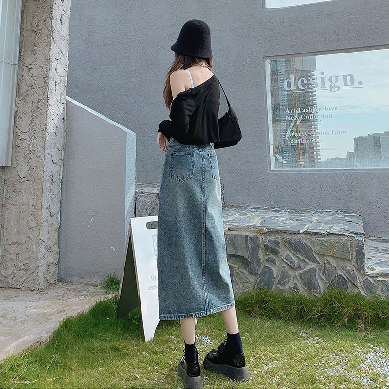 Ingenious denim skirt