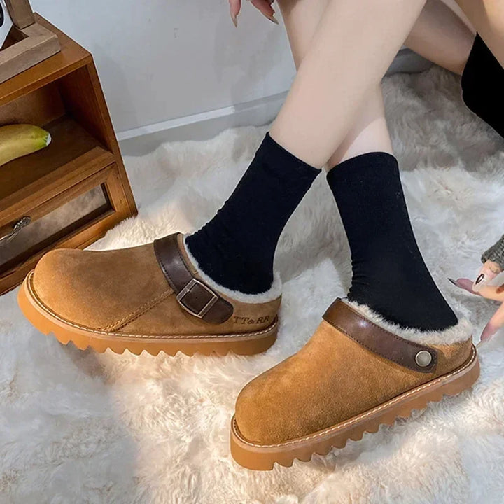 Elegant suede clogs with plush lining