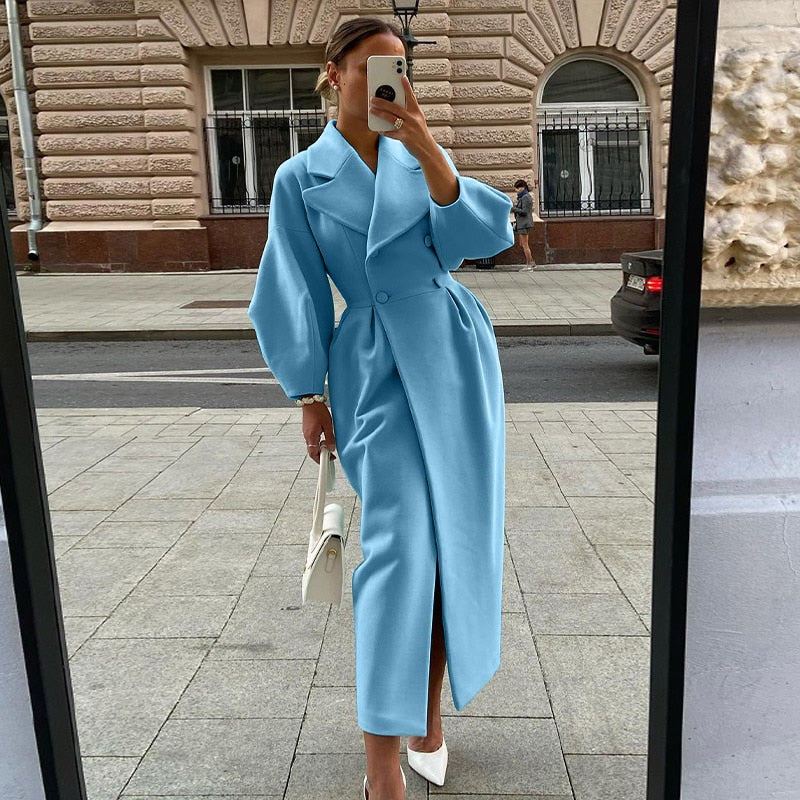 Double-breasted oversized ladies coat with collar