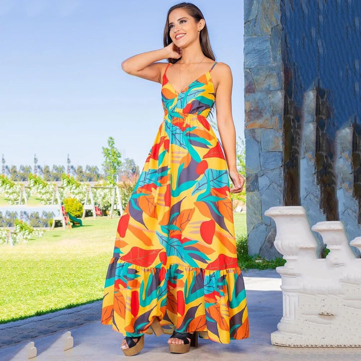 Maxi dress with tropical pattern