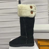 Elegant suede winter boots with plush lining