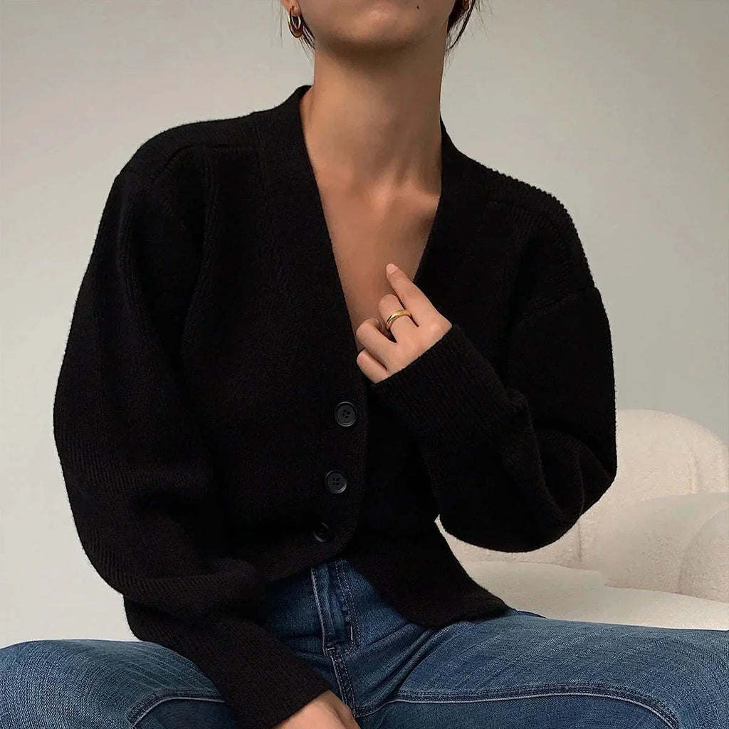 Women's - Cosy Knit Sweater - Soft Fabric - Essential Wardrobe Staple