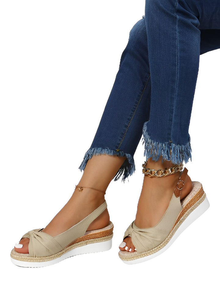 Wedge sandals with peep toe buckle