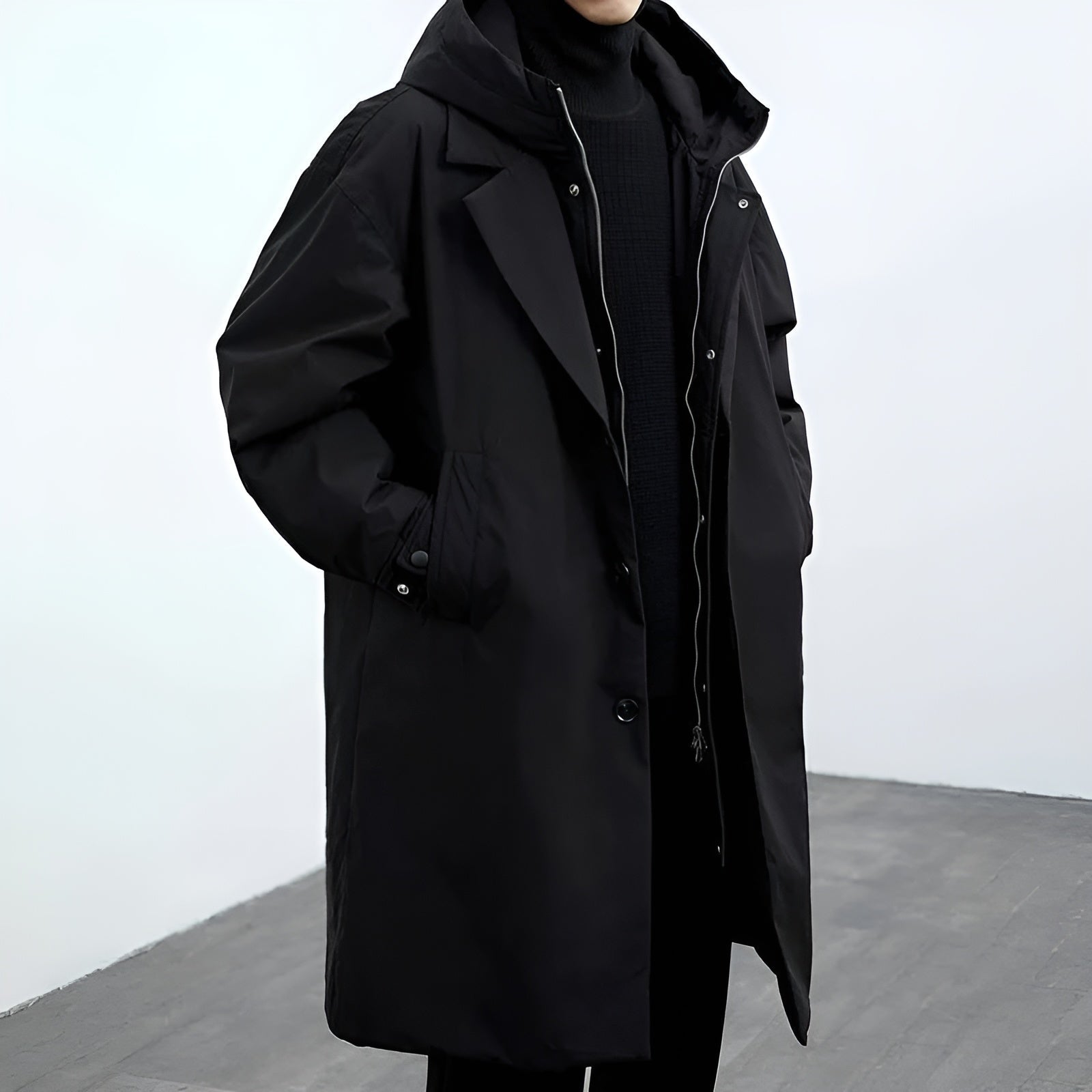 Men - Stylish Trench Coat - Water-Resistant Fabric - Versatile Outerwear - Designed for All Seasons