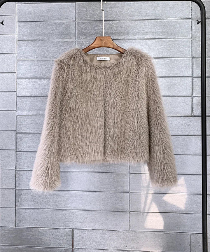 Fur coat made of plush