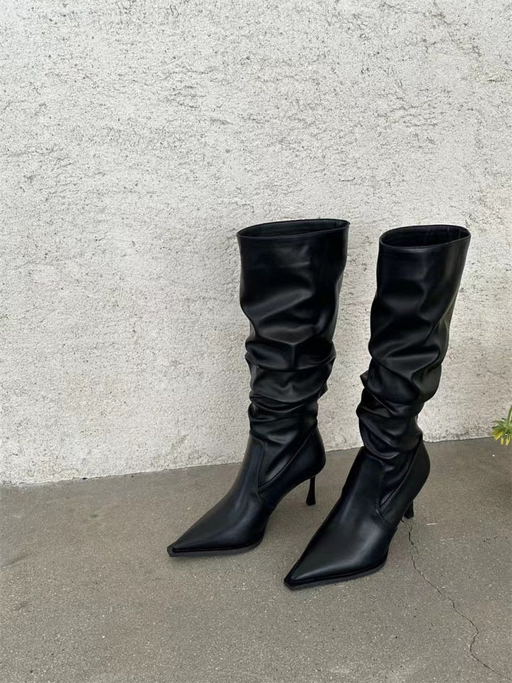 Chic overknee boots