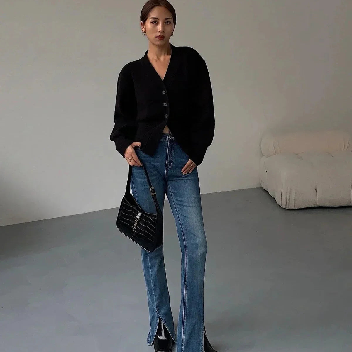 Women's - Cosy Knit Sweater - Soft Fabric - Essential Wardrobe Staple