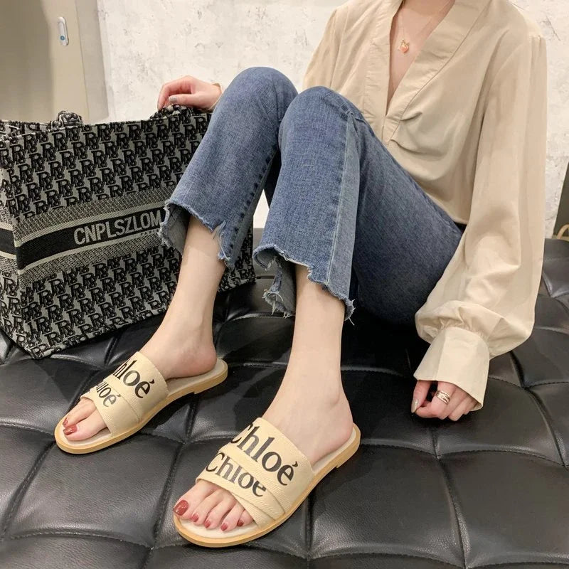 Fashion sandals