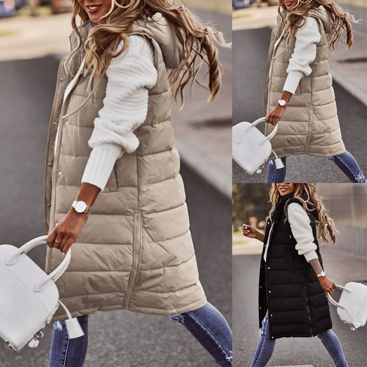 Sleeveless women's coat in long length