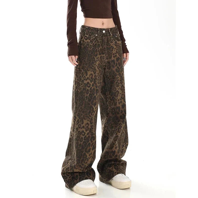 Retro leopard pattern trousers