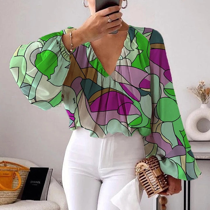 Elegant patterned blouse