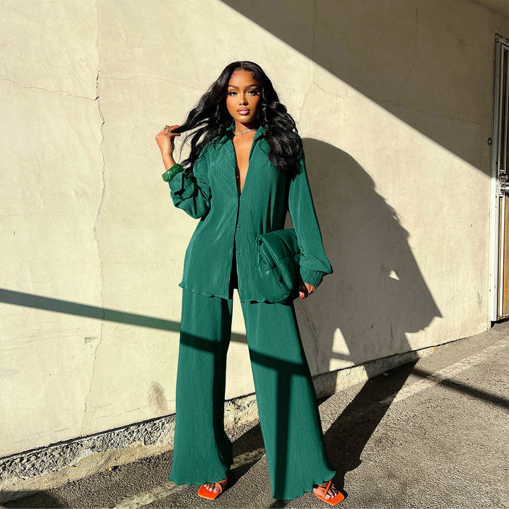 Wide trousers and blouse in ribbed fabric