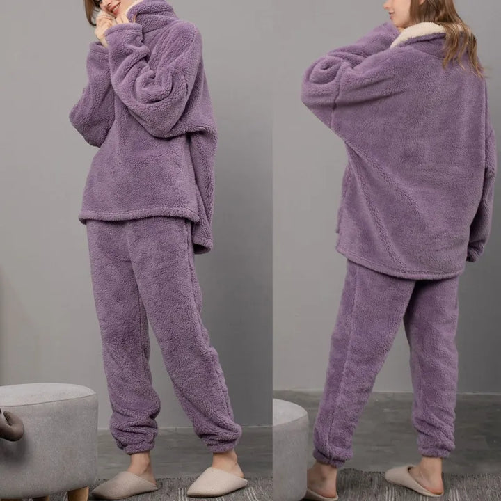 Cosy women's fleece pyjama set