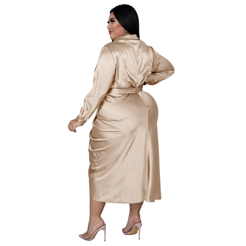 Elegant plus-size shirt dress for women