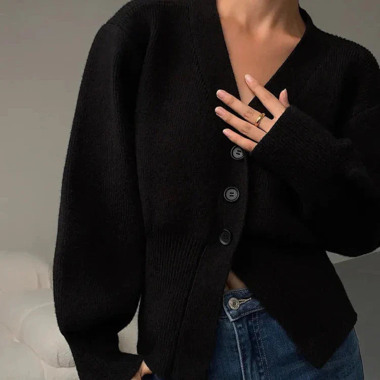 Women's - Cosy Knit Sweater - Soft Fabric - Essential Wardrobe Staple