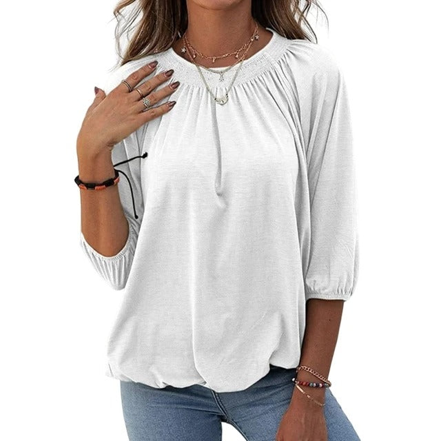 Pleated blouse with quarter sleeves