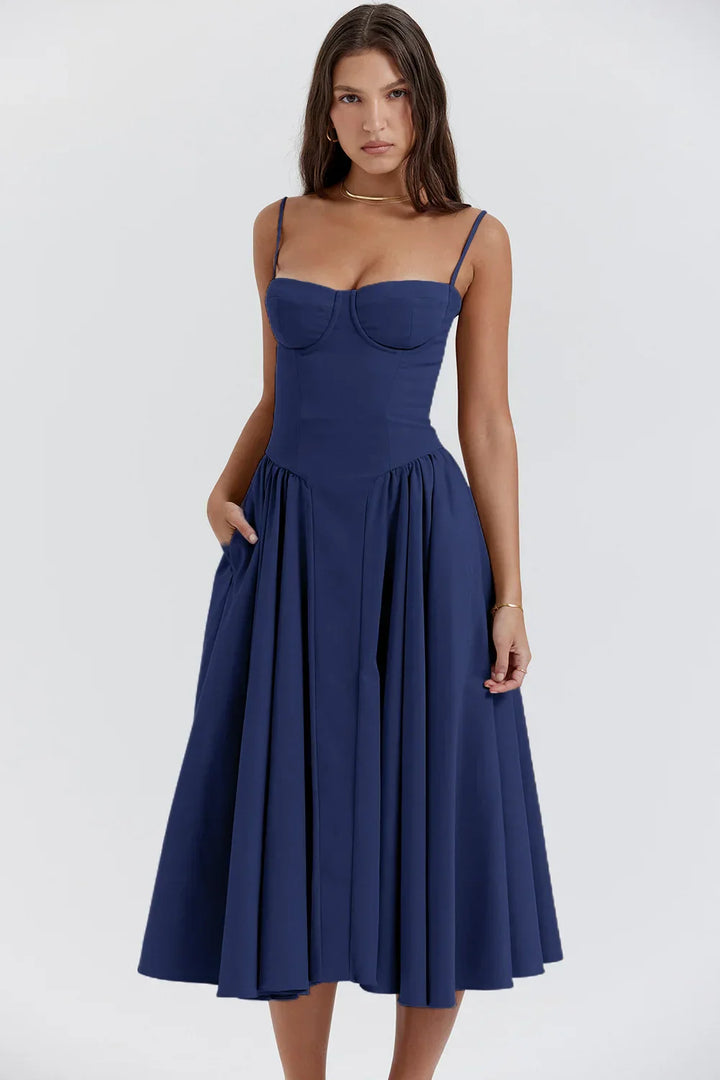 Elegant pleated strapless dress