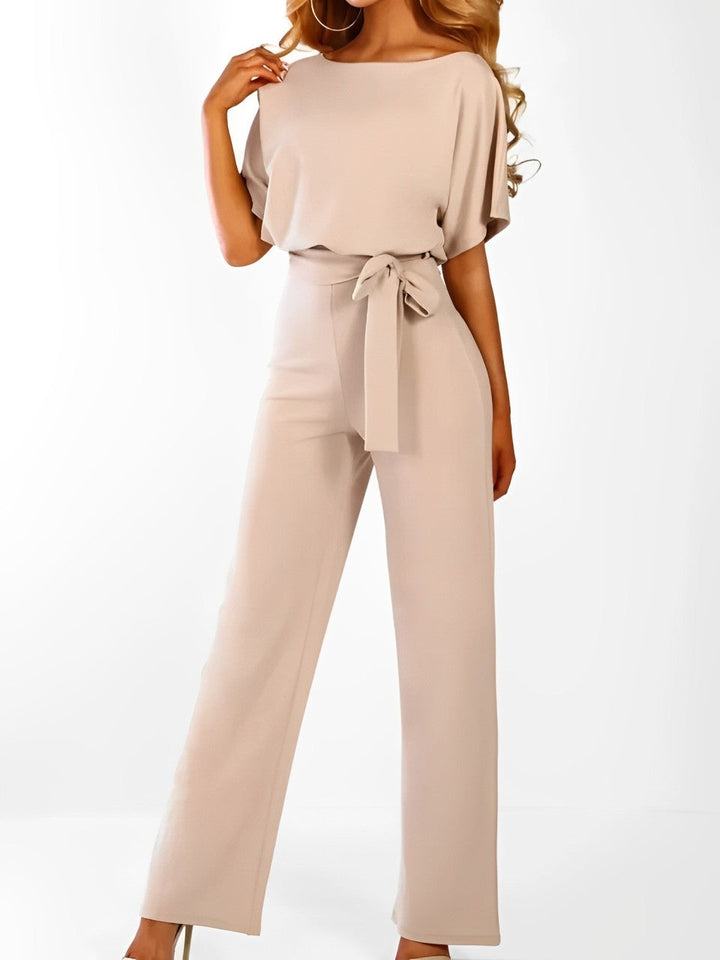 Straight jumpsuit with high waist