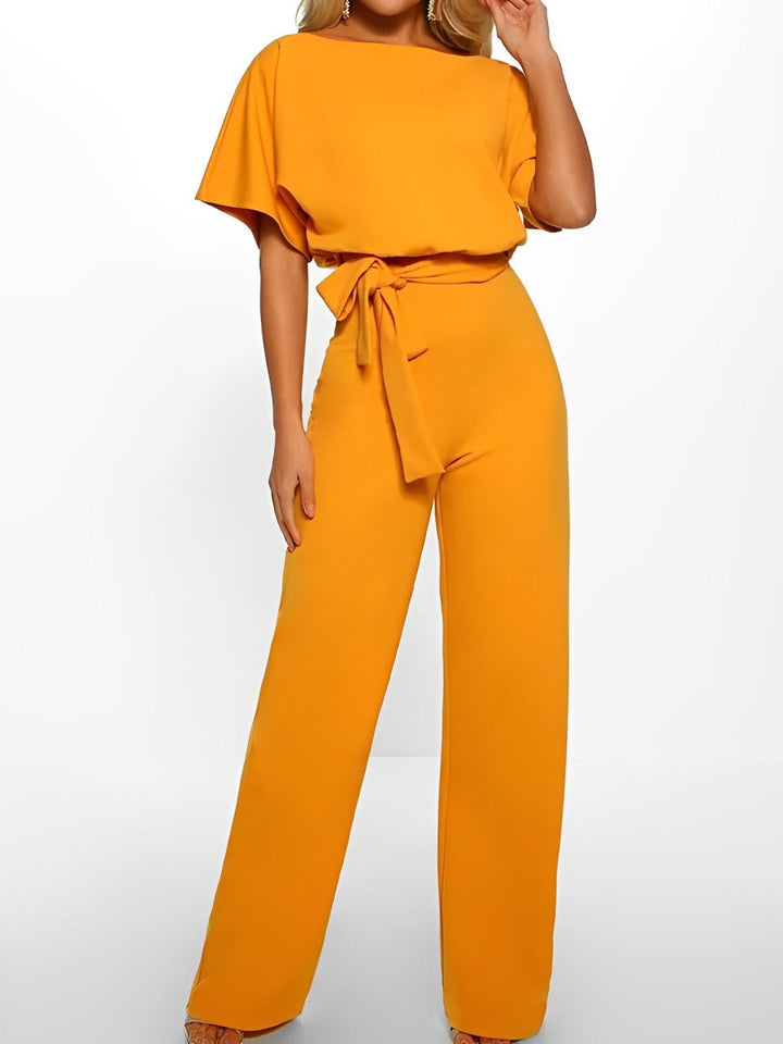 Straight jumpsuit with high waist