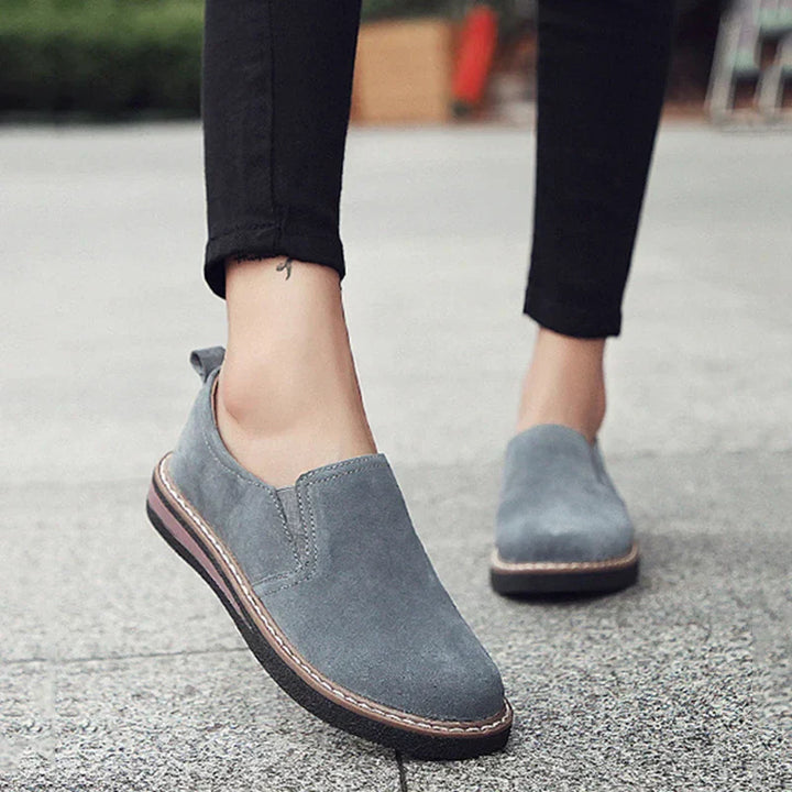 Leather shoes for women