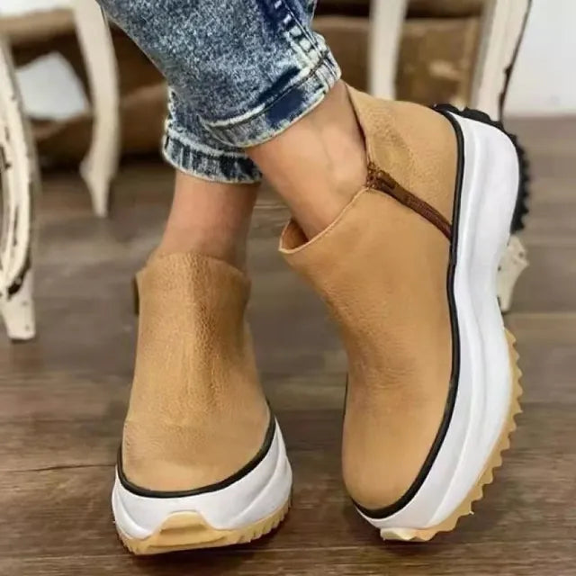 Fashion trainers for women