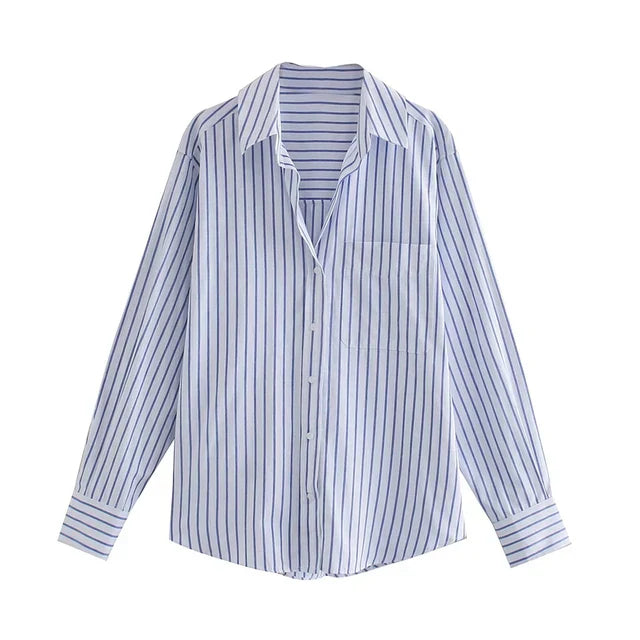 Striped, loose-fitting women's shirt: long-sleeved button blouse with pocket