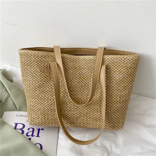 Bohemian woven straw bag for women