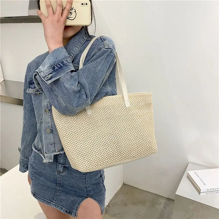 Bohemian woven straw bag for women