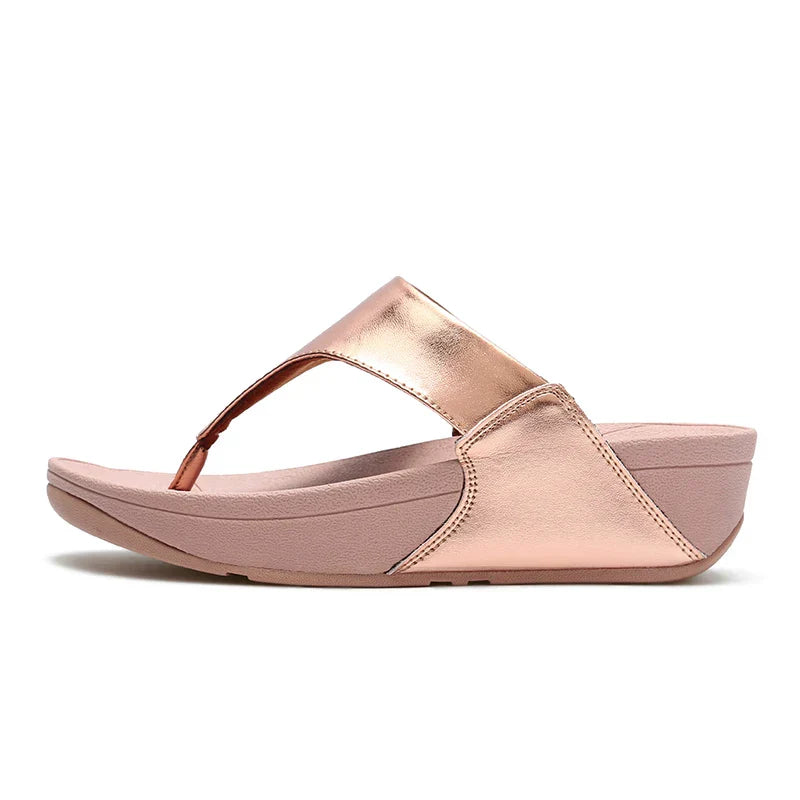 Leather sandals for women