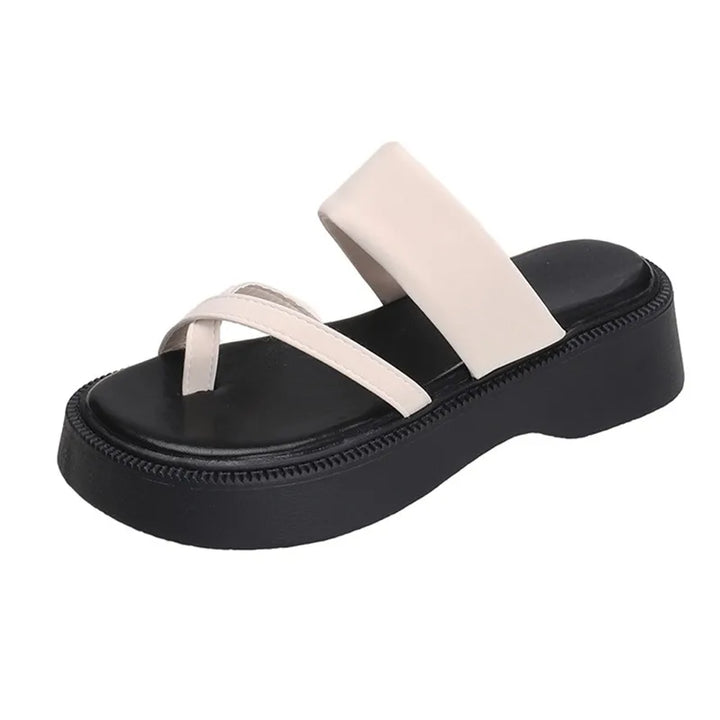 Summer clip-toe sandals