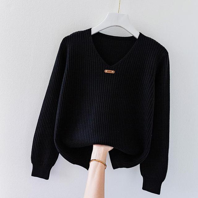 Long-sleeved sweater