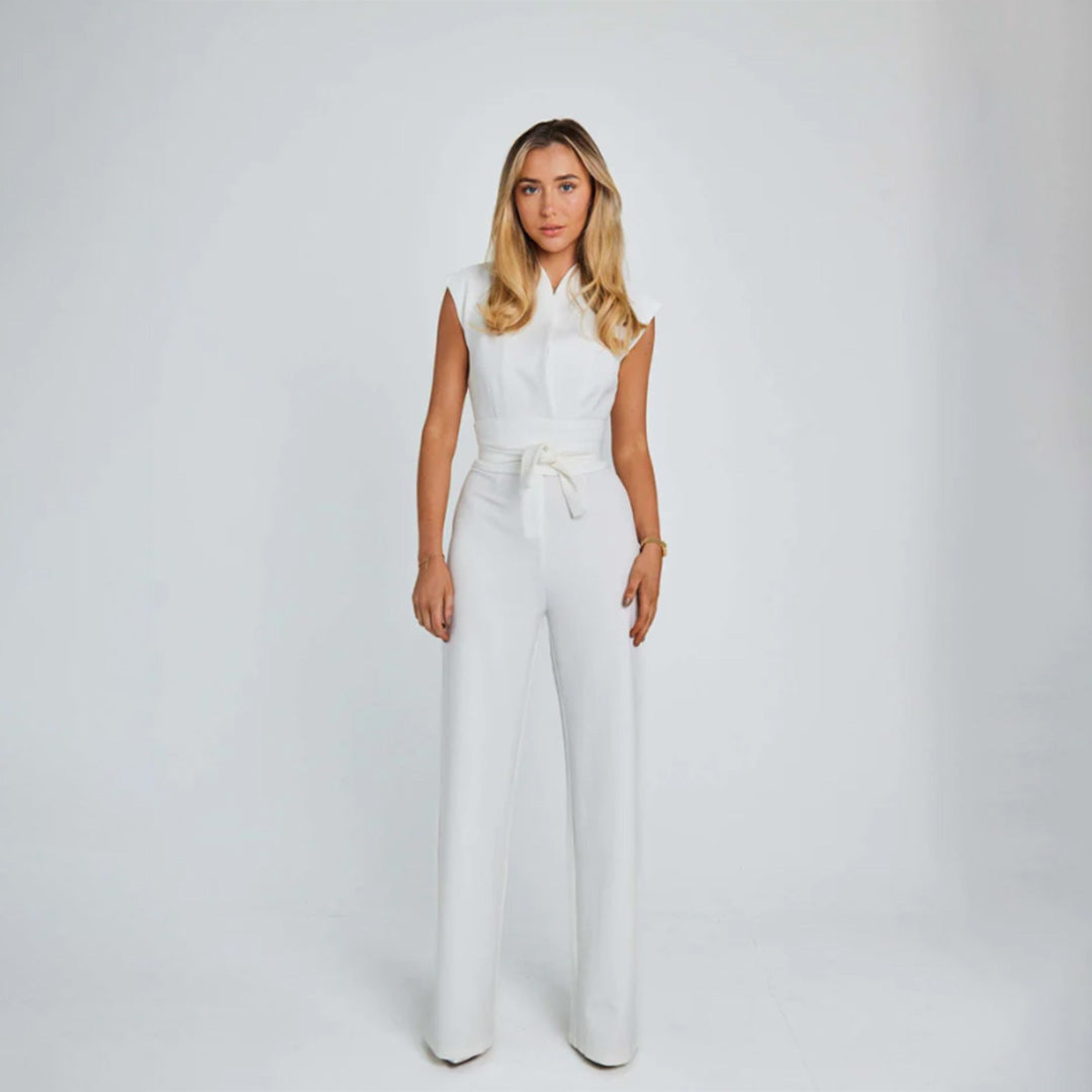 Elegant jumpsuit with wide legs