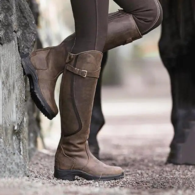 Elegant knee-high boots with buckle accent