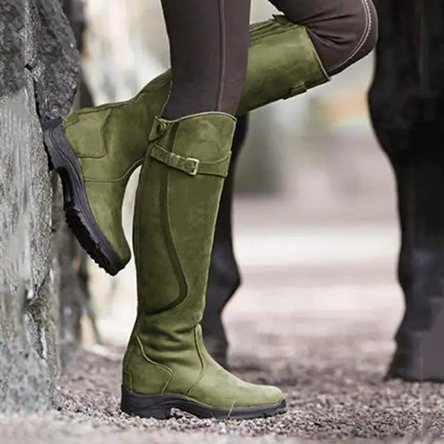 Elegant knee-high boots with buckle accent