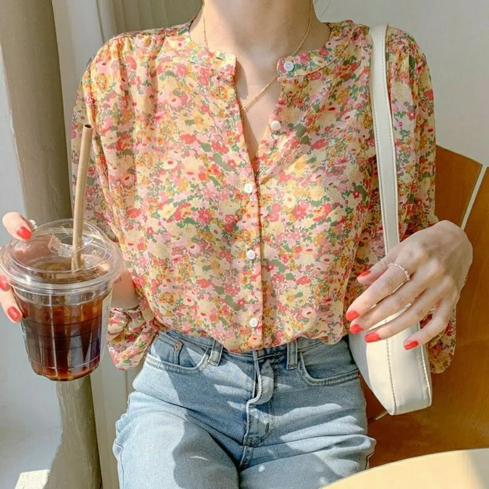 Chiffon blouse with print