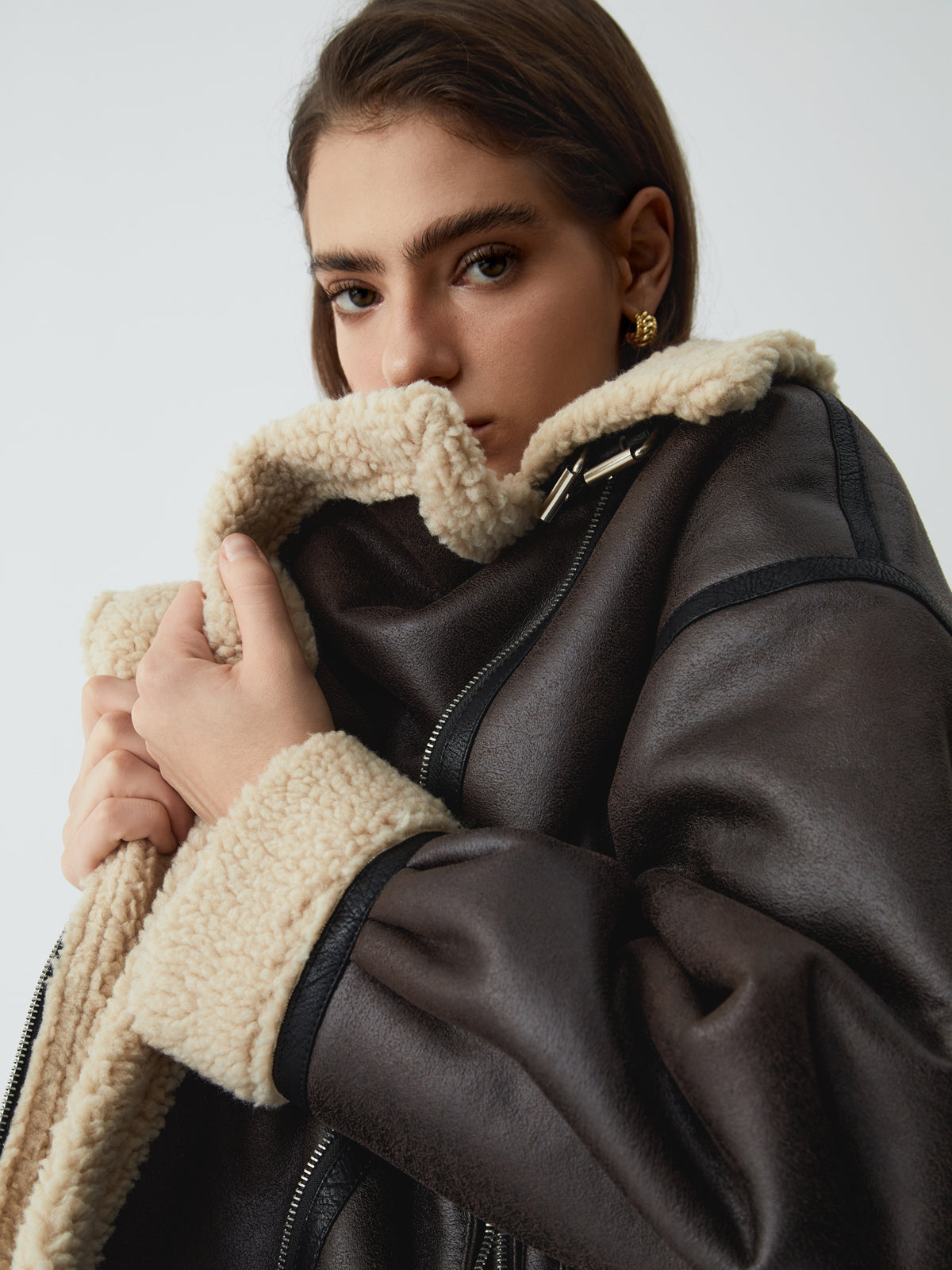 Women's - Classic Faux Fur Leather Jacket - Stylish & Cozy Outerwear