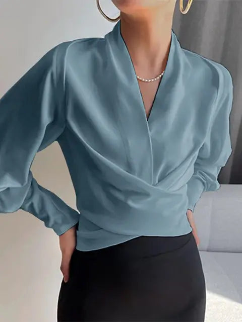 Women's blouses with V-neck and puff sleeves