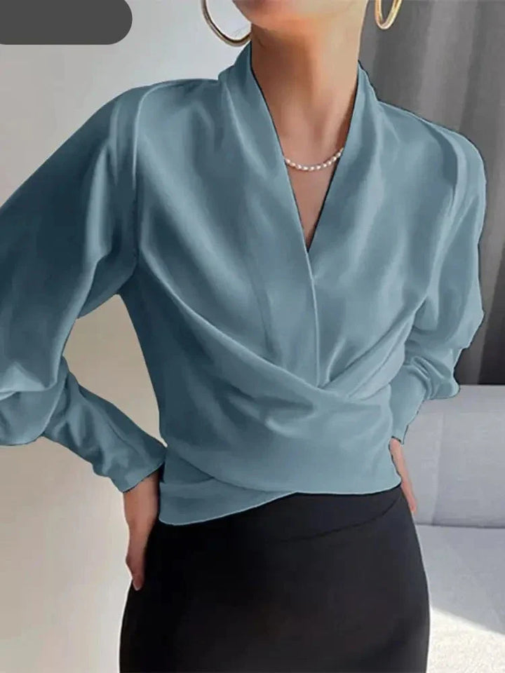 Women's blouses with V-neck and puff sleeves