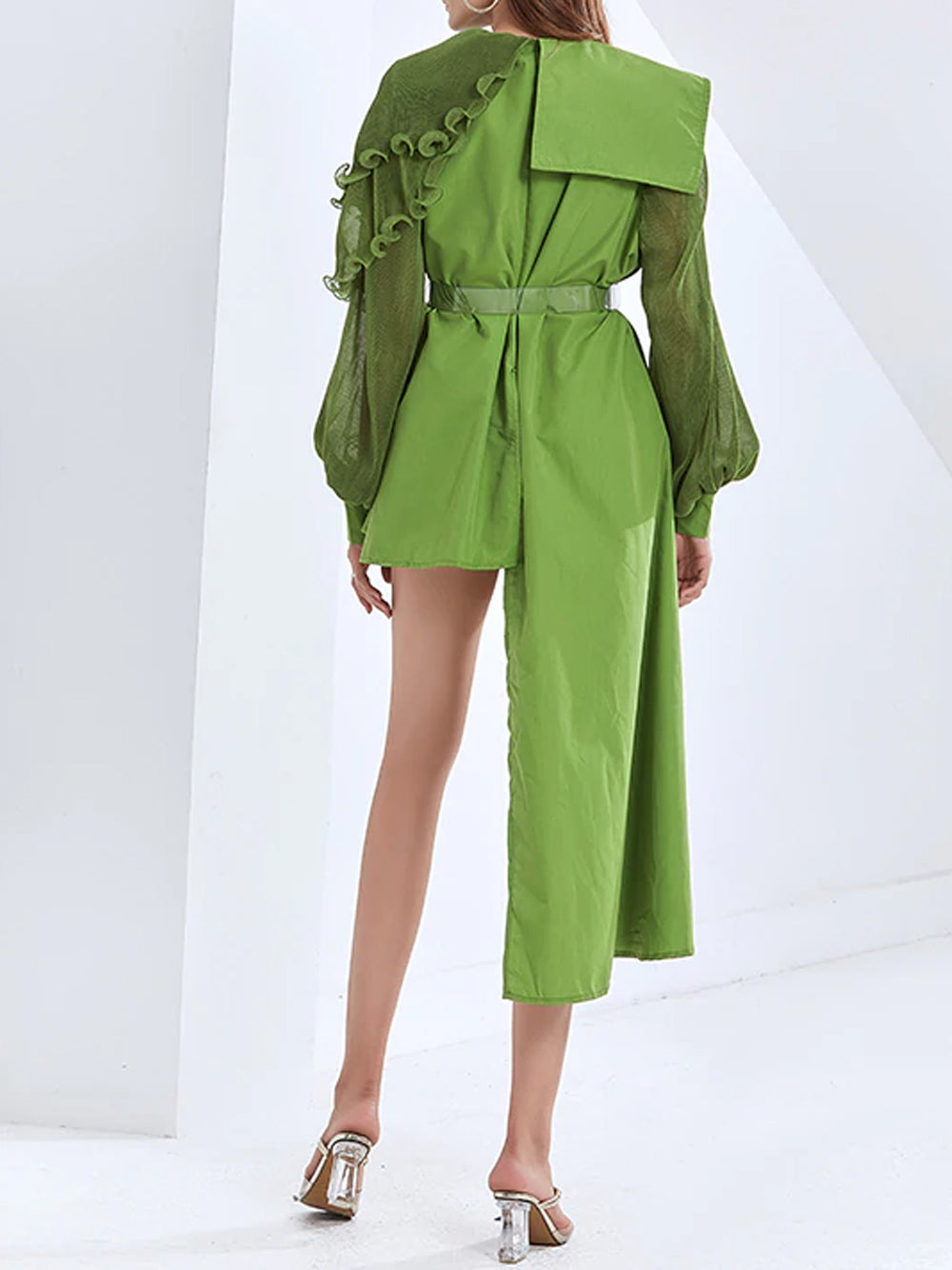 Elegant asymmetric ruffled dress in green