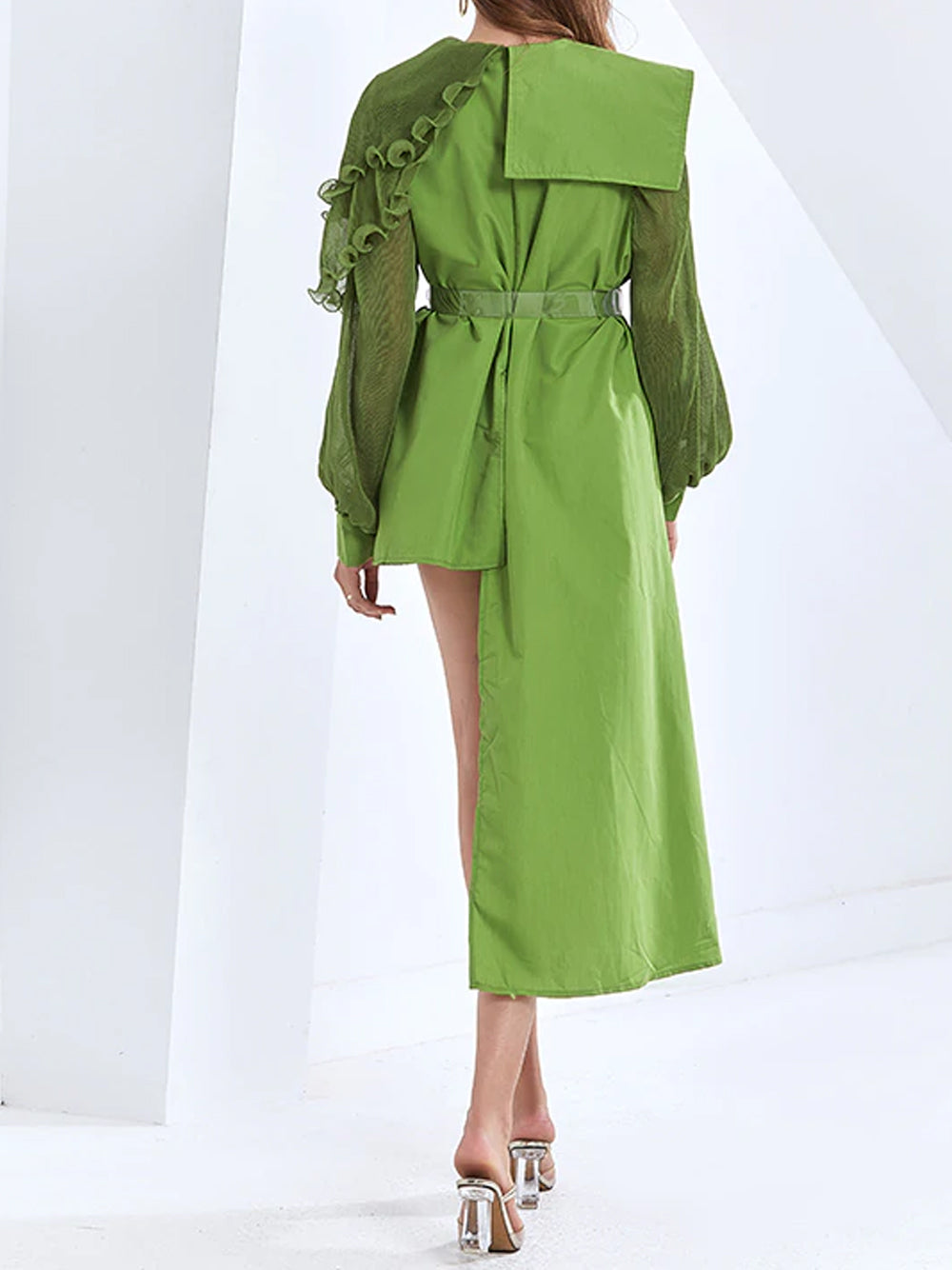 Elegant asymmetric ruffled dress in green