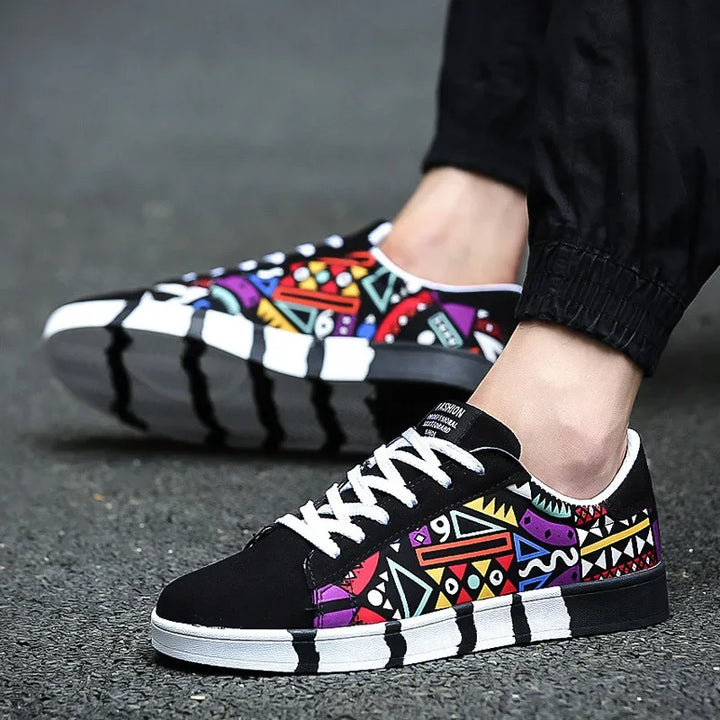 Streetwear sneaker with geometric design