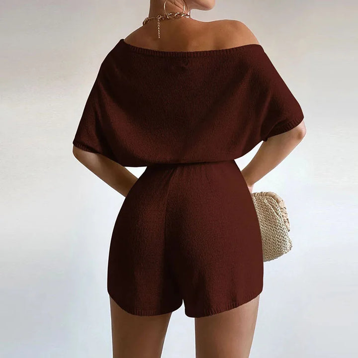 Anais - Shoulder-hugging romper