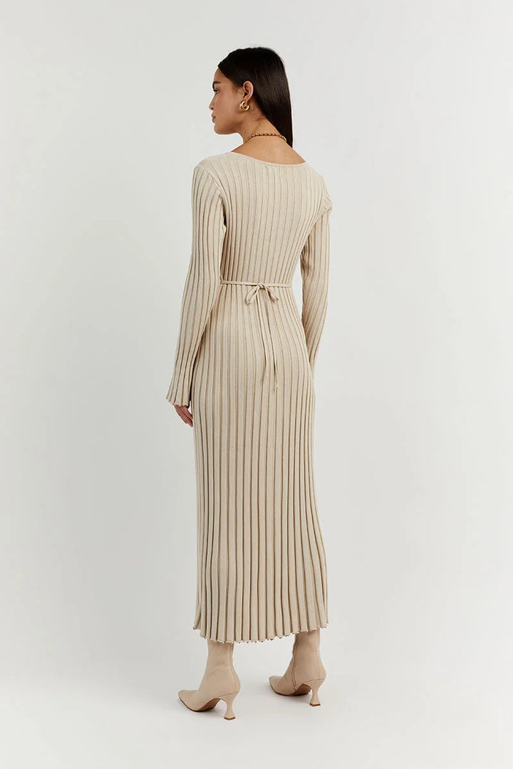 Midi dress with long sleeves