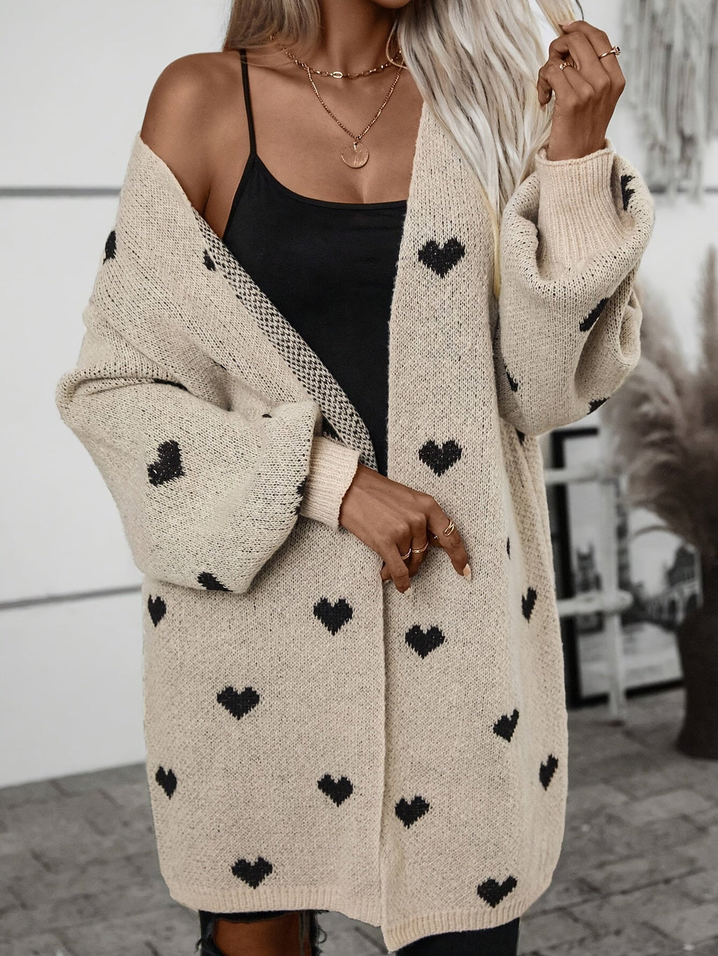 Women's - Heart Pattern Cardigan - Long Sleeve Style