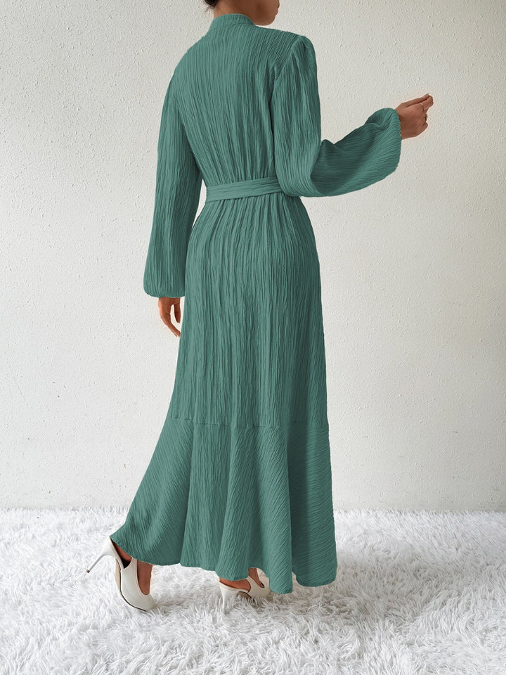 Women's - Elegant Long Sleeve Dress - Stylish Design - Perfect for Any Occasion - Women's Fashion