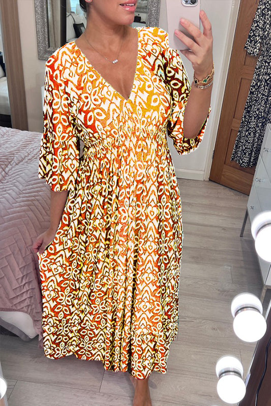 Maxi dress with V-neckline