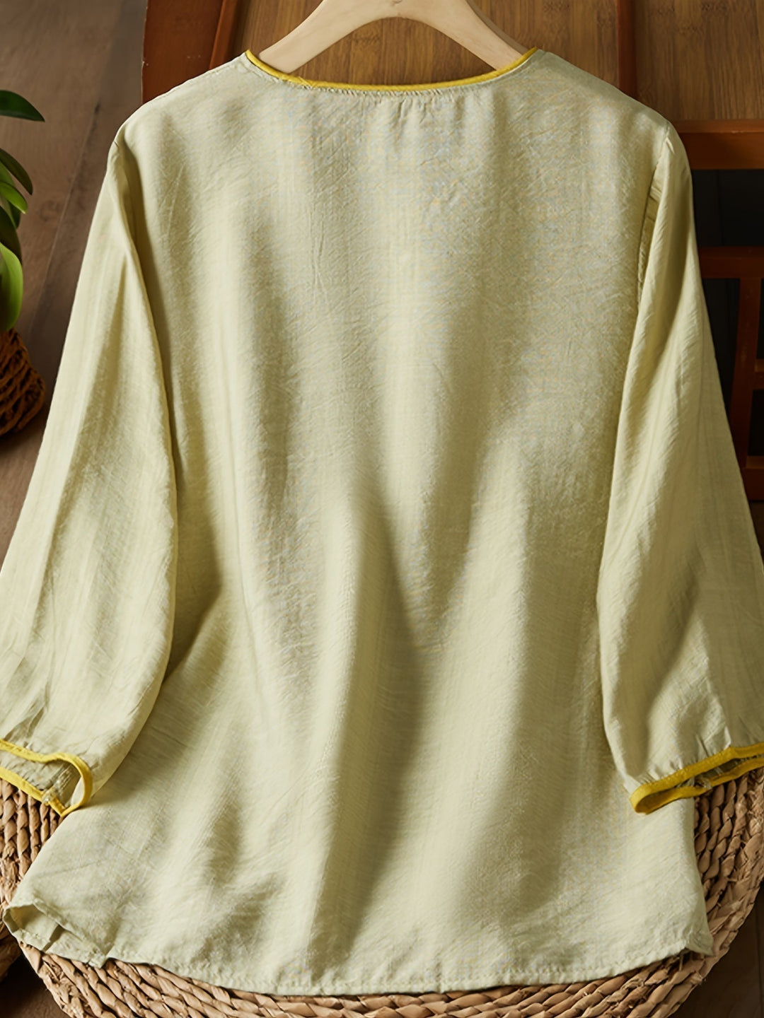 Women's - Linen Shirt - Women's 3/4 Sleeves, Pearl Buttons & Embroidery, Retro Style with Slanted Hem
